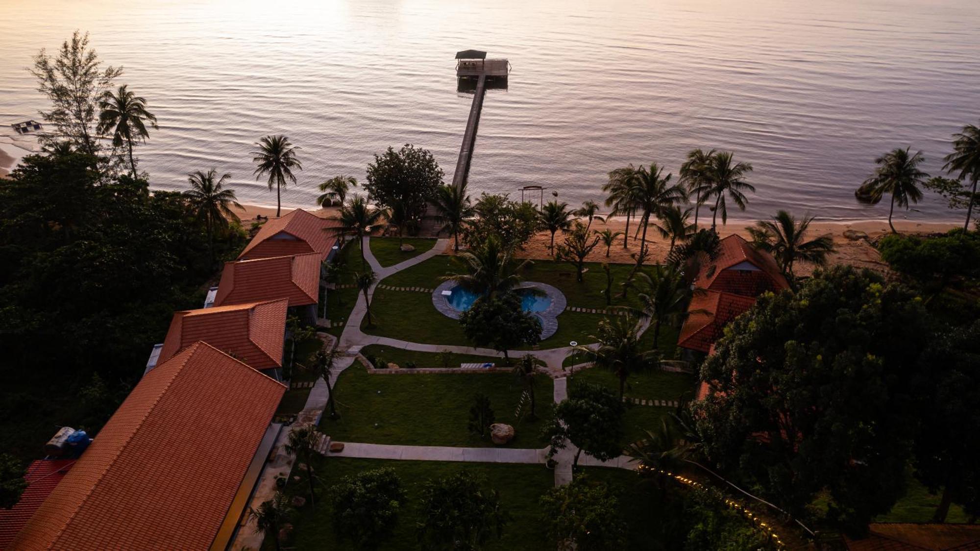 Cosian Bay Phu Quoc Resort Exterior photo